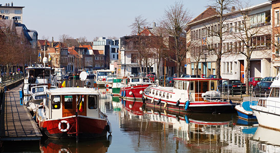 Wohnen im Kanal